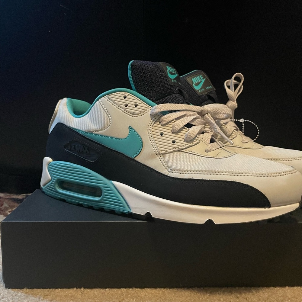 RETRO Air Max 90s white/teal/black Size 13 (Great Condition)